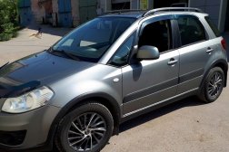 замена лобового на Сузуки SX4