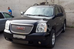 Стекло на GMC Yukon Denali