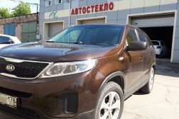 установка лобового стекла Kia Sorento