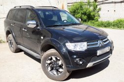 Замена стекла на Mitsubishi Pajero Sport