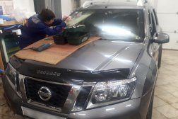 Ремонт скола Nissan Terrano