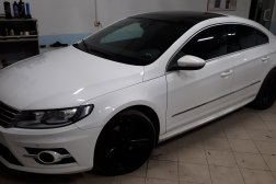 Установили лобовое стекло на Volkswagen Passat CC