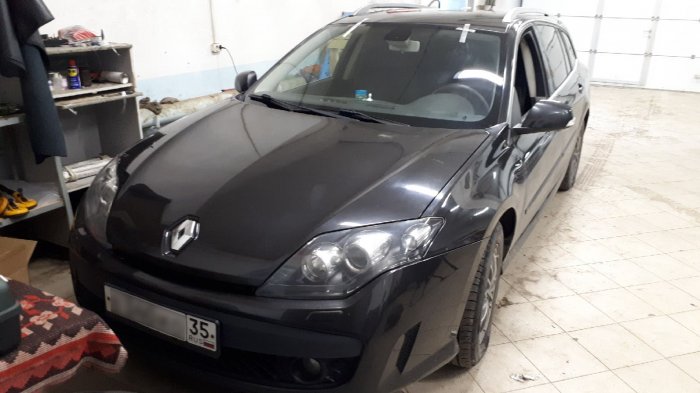стекло на Renault Laguna