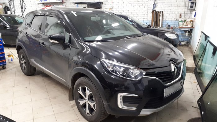 Установка стекла на Renault Kaptur