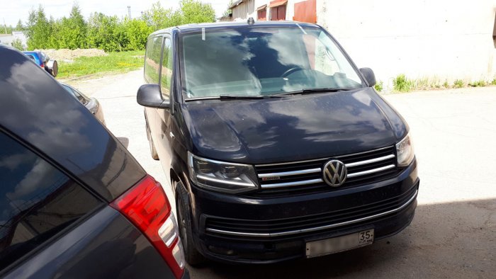 Лобовое стекло Volkswagen Multivan